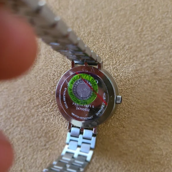 Movado Kora 1/4ct Diamond ladies watch - Picture 5 of 6